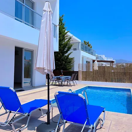 Villa 3 Bedroom Coral Bay Seaview I Private Pool