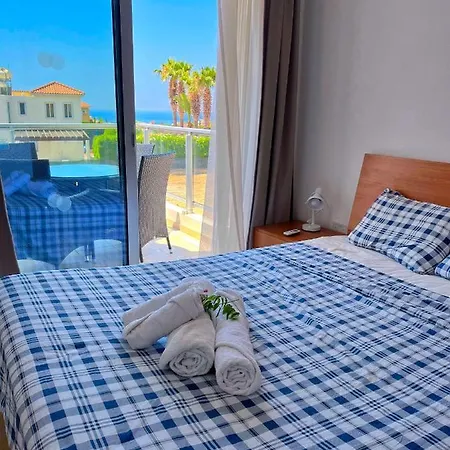 3 Bedroom Coral Bay Seaview I Private Pool Peyia
