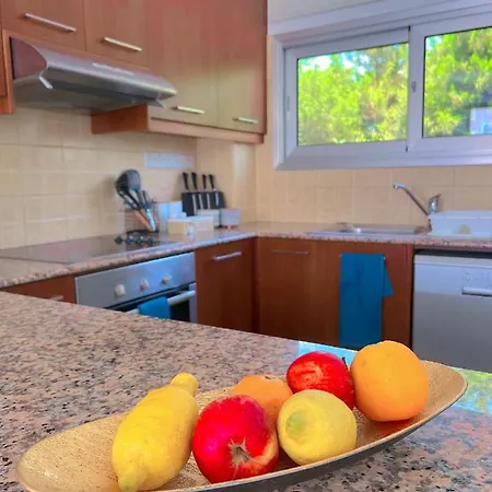 3 Bedroom Coral Bay Seaview I Private Pool Villa Peyia