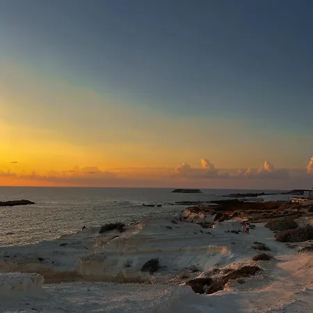 3 Bedroom Coral Bay Seaview I Private Pool Villa *