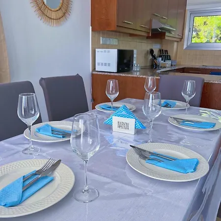 3 Bedroom Coral Bay Seaview I Private Pool *