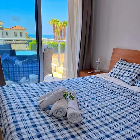 3 Bedroom Coral Bay Seaview I Private Pool Peyia