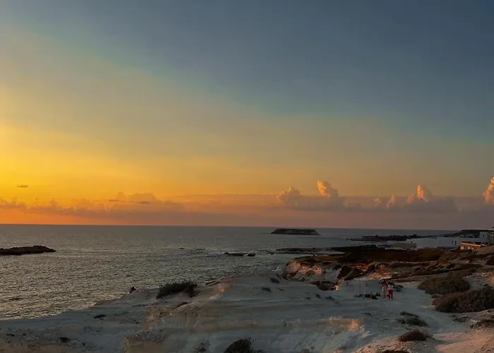 3 Bedroom Coral Bay Seaview I Private Pool Vila *