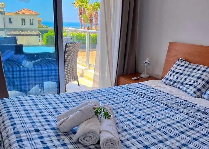 3 Bedroom Coral Bay Seaview I Private Pool Pegeia
